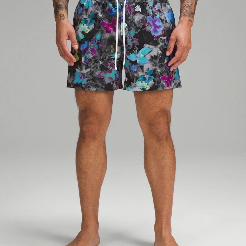 lululemon Men's Blue and Blue Floral Swim Trunks